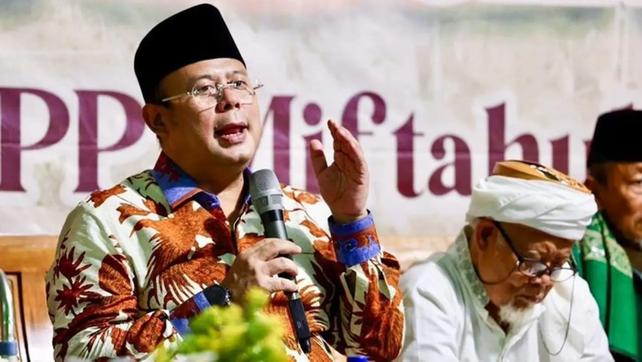 Waka DPR Dorong Pesantren Bertransformasi Hadapi Kompleksitas Zaman dan Tantangan Digitalisasi Waka DPR Dorong Pesantren Bertransformasi Hadapi Kompleksitas Zaman dan Tantangan Digitalisasi