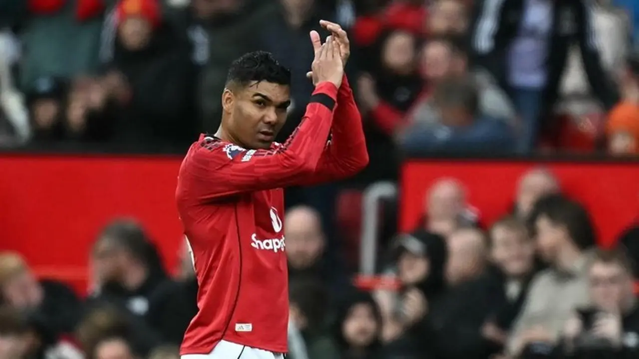 Casemiro Pamit dari Manchester United, LA Galaxy Jadi Pelabuhan Berikutnya?