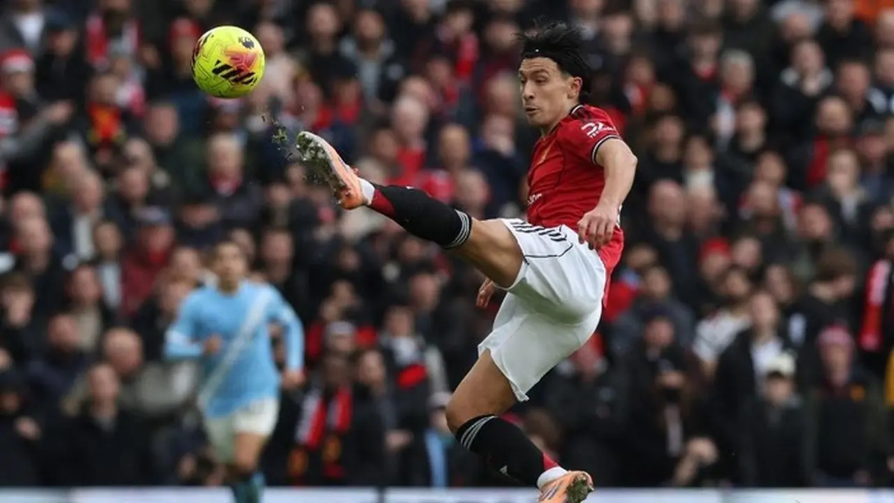 Paul Scholes Akui Salah Kata, Tantang Lisandro Martinez Buktikan Diri Lawan Arsenal Paul Scholes Akui Salah Kata, Tantang Lisandro Martinez Buktikan Diri Lawan Arsenal