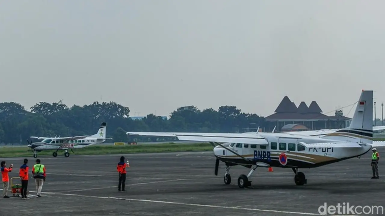 BNPB Kerahkan 6 Pesawat untuk Modifikasi Cuaca Jabodetabek Antisipasi Hujan Lebat