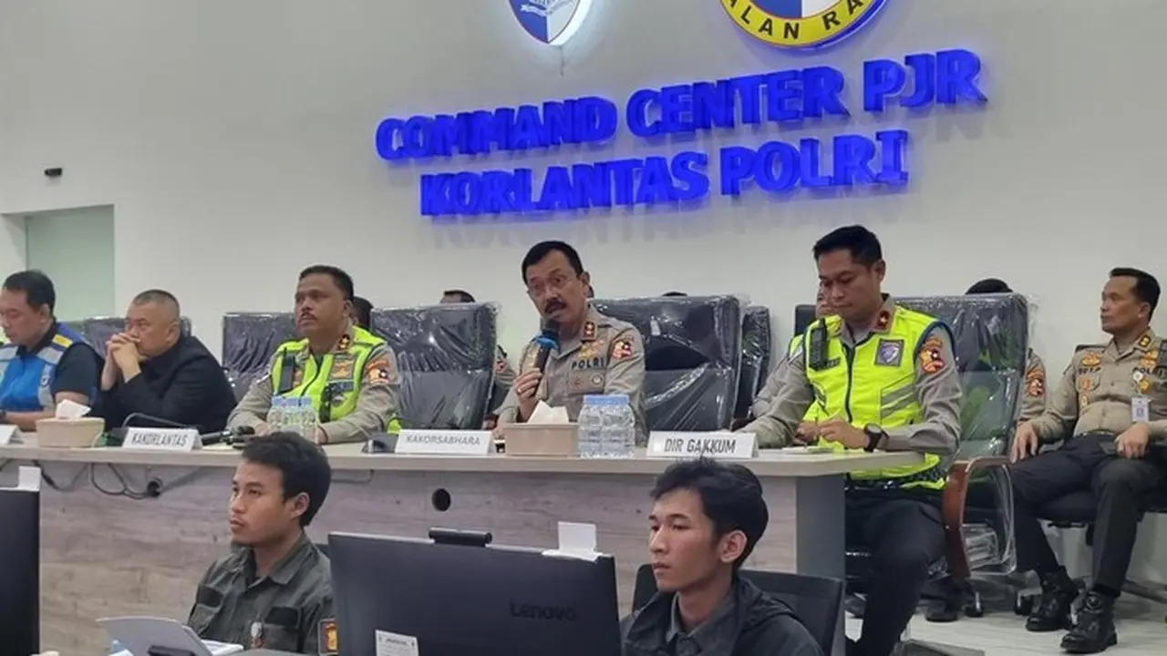 Polri Amankan 33.800 Gereja dan 4.277 Objek Wisata Selama Operasi Lilin 2025 Polri Amankan 33.800 Gereja dan 4.277 Objek Wisata Selama Operasi Lilin 2025