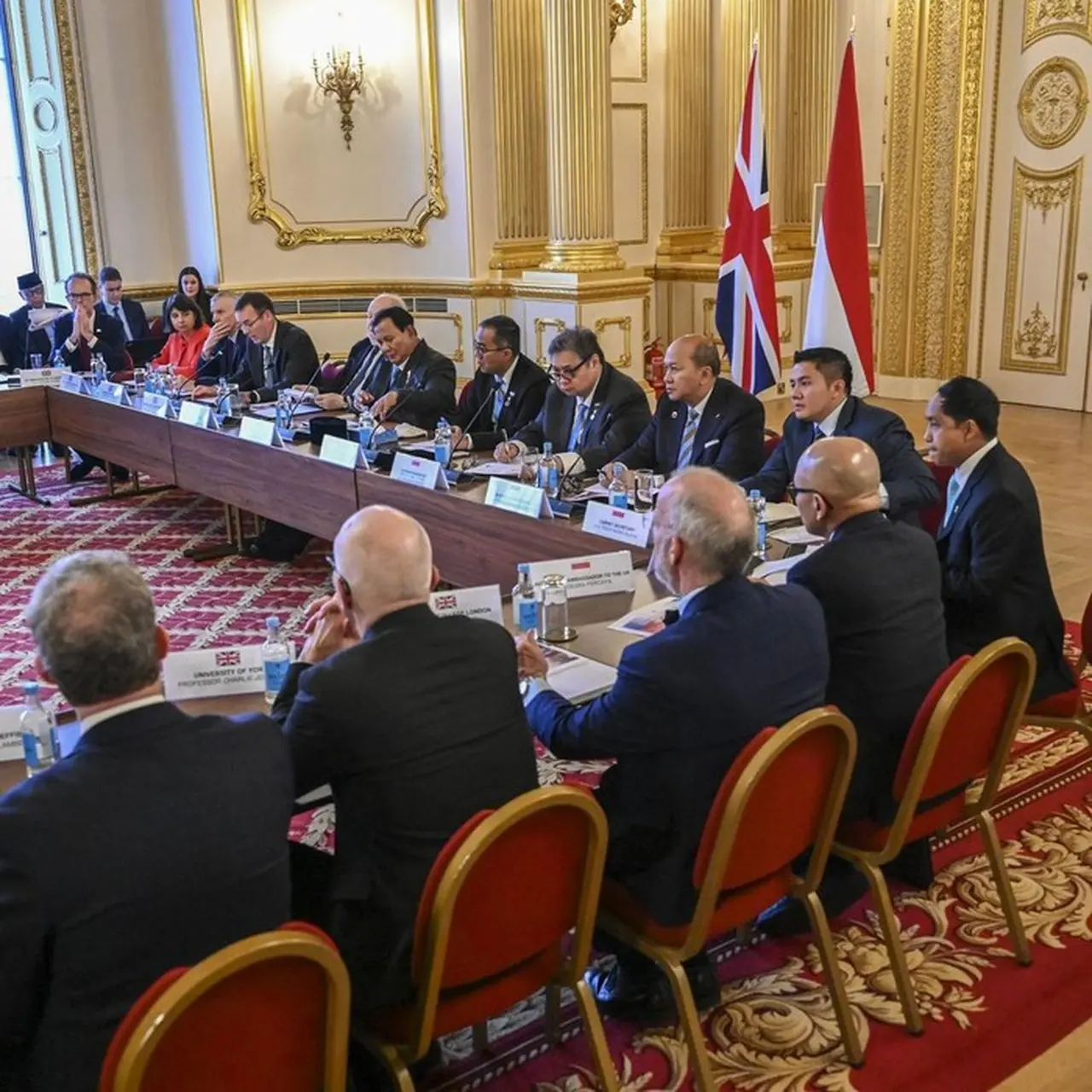 Di Balik Layar Diplomasi Pendidikan: Prabowo Ajak Kampus Elite Inggris ke Indonesia Di Balik Layar Diplomasi Pendidikan: Prabowo Ajak Kampus Elite Inggris ke Indonesia