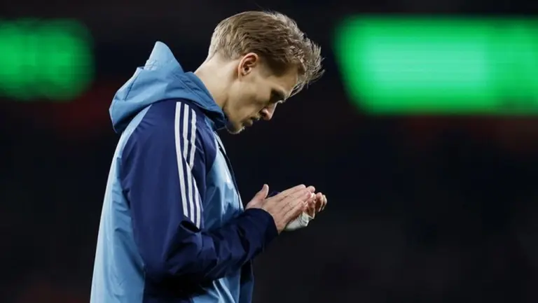 Arsenal Kalah dari MU di Kandang, Odegaard Akui Performa Tim Tak Memadai Arsenal Kalah dari MU di Kandang, Odegaard Akui Performa Tim Tak Memadai