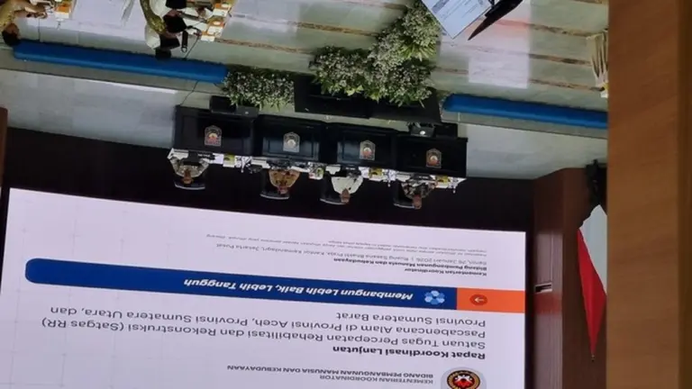 Menko PMK Pratikno: Pembangunan Pascabencana Harus Lebih Baik dan Tangguh Menko PMK Pratikno: Pembangunan Pascabencana Harus Lebih Baik dan Tangguh