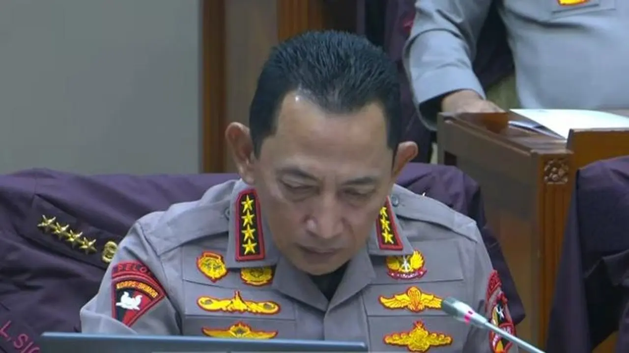 Dua Polisi Gugur Tertabrak Truk TNI Saat Bertugas di Cisarua, Kapolri Sampaikan Duka Cita