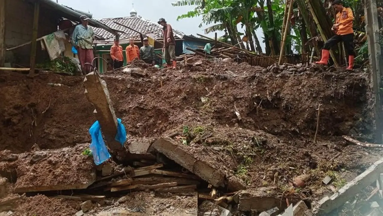 107 Bencana Melanda Bogor dalam Dua Hari, 842 Jiwa Terdampak dan Ratusan Bangunan Rusak
