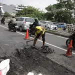 Bina Marga DKI Jakarta Perbaiki 70 Ruas Jalan Berlubang Akibat Banjir