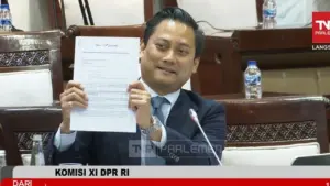 Tommy Djiwandono Tegaskan Mundur dari Gerindra, Tunjukkan Bukti Surat Pengunduran Diri ke DPR