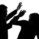 Cemburu Buta, Suami di Malang Bacok Istri Setelah Lihat Panggilan Telepon Pria Lain