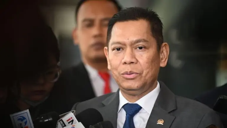 Adies Kadir Jadi Calon Hakim MK, Pimpinan DPR dan Golkar Berubah