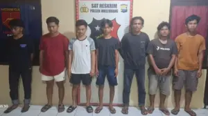 Aksi Brutal 7 Pemuda di Luwu: Lempar Batu dan Siram Air Panas ke Mobil Berisi Ibu dan Anak