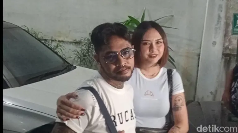 Onadio Leonardo Bebas Rehabilitasi: “Banyak Pelajaran, Banyak Ketololan Gue yang Harus Gue Bayar” Onadio Leonardo Bebas Rehabilitasi: “Banyak Pelajaran, Banyak Ketololan Gue yang Harus Gue Bayar”