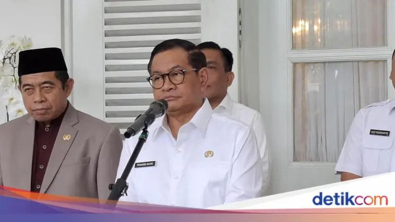 Buruh Kembali Demo UMP 2026, Pramono Anung: Keputusan Telah Disepakati Bersama Buruh Kembali Demo UMP 2026, Pramono Anung: Keputusan Telah Disepakati Bersama