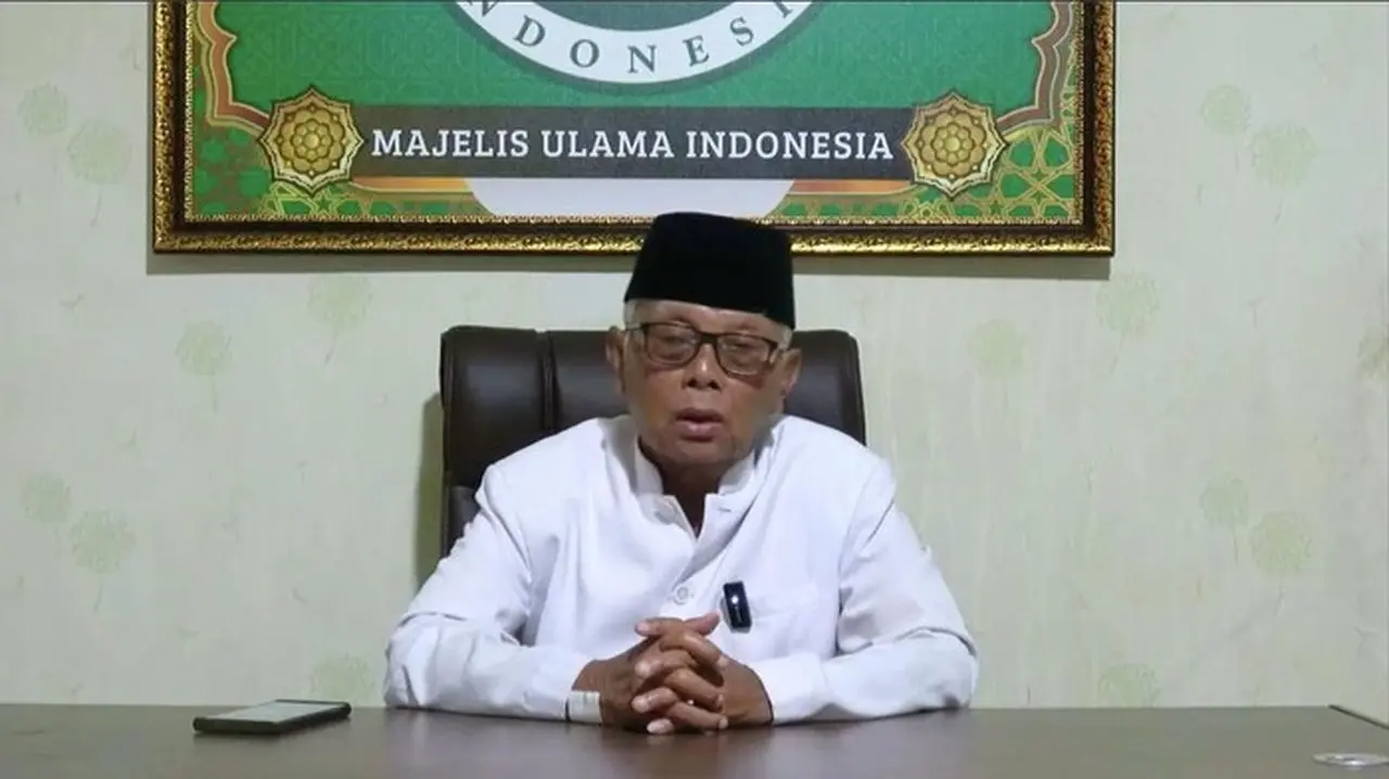 Ketum MUI Dukung Penuh Polri di Bawah Presiden, Sebut Manfaatnya Telah Terasa Ketum MUI Dukung Penuh Polri di Bawah Presiden, Sebut Manfaatnya Telah Terasa