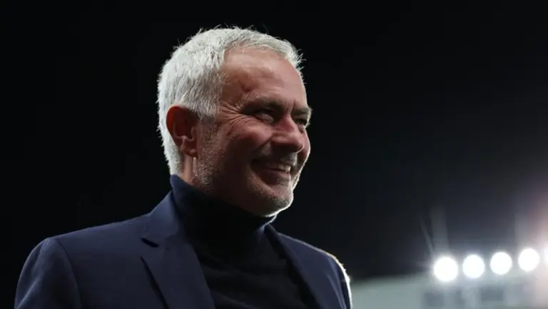 Liga Champions: Mourinho Berburu Kemenangan Perdana atas Real Madrid Liga Champions: Mourinho Berburu Kemenangan Perdana atas Real Madrid