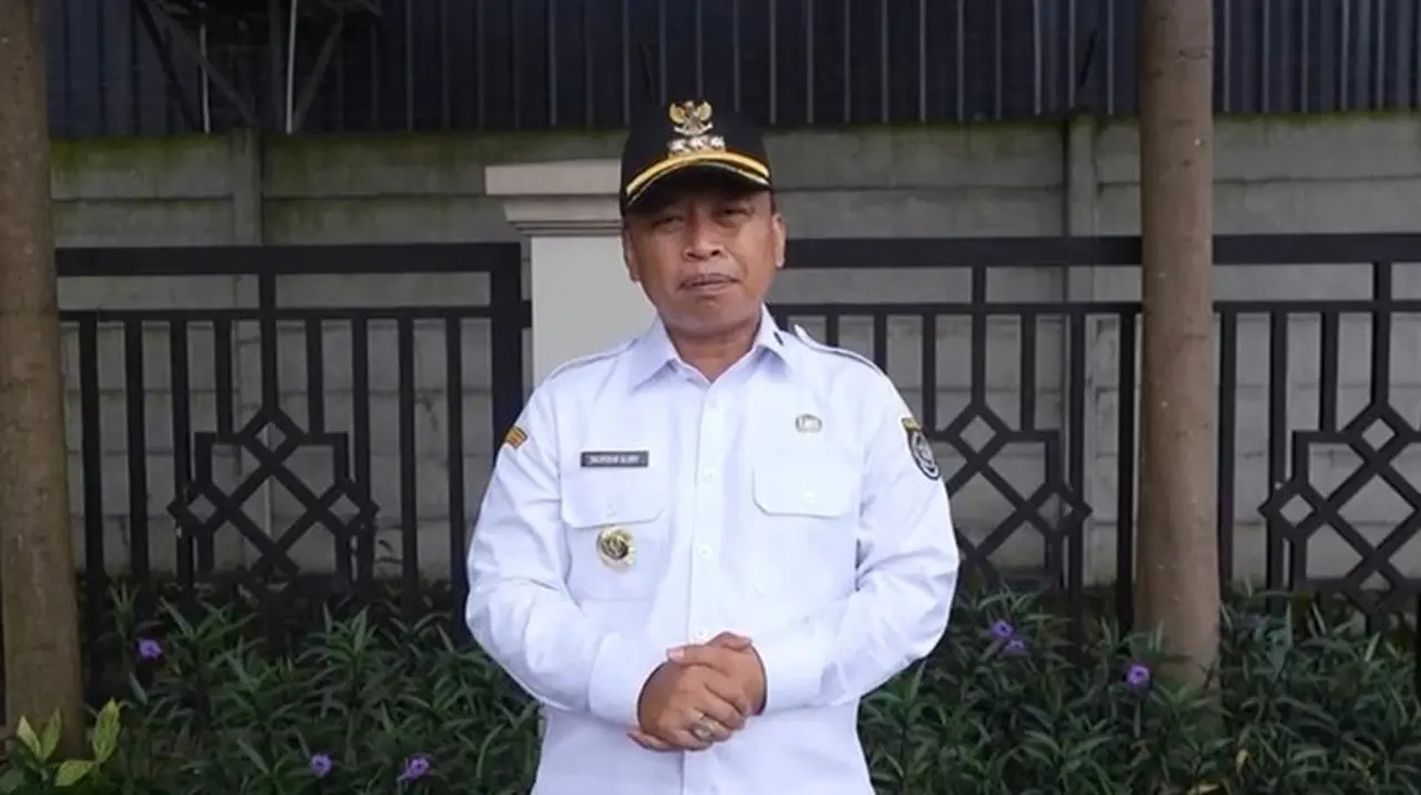 Jogging Track Liar di Situ Tujuh Muara Depok Dibongkar Tuntas Setelah Empat Hari Jogging Track Liar di Situ Tujuh Muara Depok Dibongkar Tuntas Setelah Empat Hari