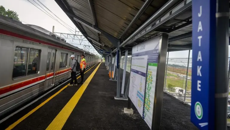Stasiun Jatake Beroperasi, Warga Tangerang Sambut Gembira Akses Transportasi Massal Baru