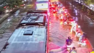 Jakarta Dilanda Banjir, Jalan Daan Mogot dan DI Pandjaitan Tergenang Air