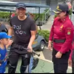 Polisi Berhasil Pertemukan Bapak dan Anak yang Terpisah di Tengah Keramaian CFD Bundaran HI