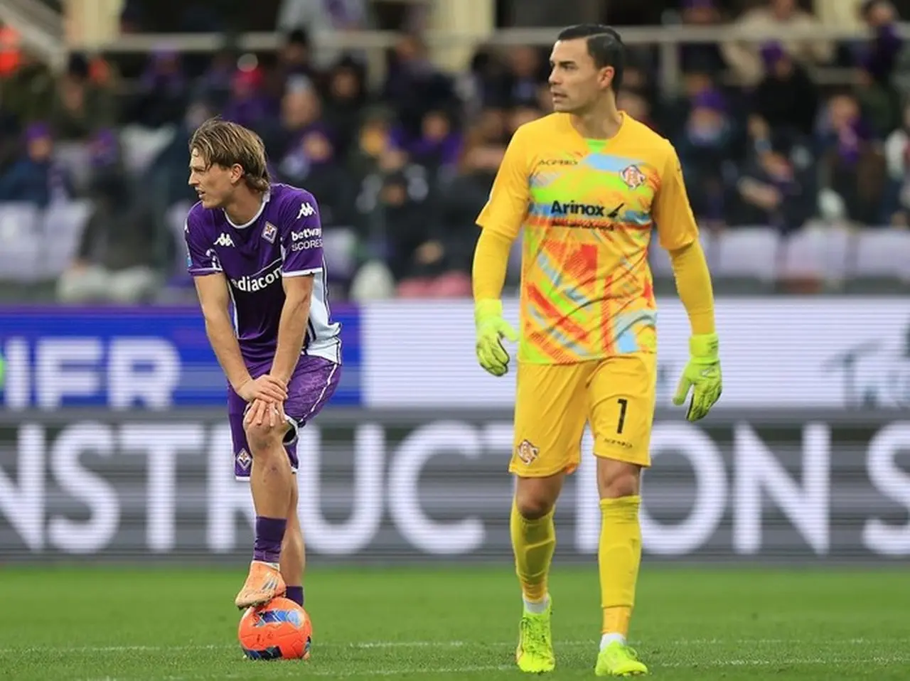 Emil Audero Gemilang, Cremonese Tetap Takluk 0-1 dari Fiorentina di Serie A Emil Audero Gemilang, Cremonese Tetap Takluk 0-1 dari Fiorentina di Serie A