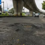 Pramono Anung Perintahkan Penambalan Jalan Berlubang di Jakarta Secara Darurat