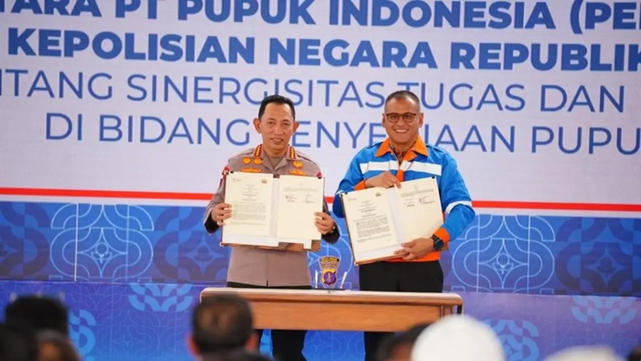 Kapolri Jenderal Sigit Tandatangani MoU Distribusi Pupuk, Wujudkan Indonesia Lumbung Pangan Dunia Kapolri Jenderal Sigit Tandatangani MoU Distribusi Pupuk, Wujudkan Indonesia Lumbung Pangan Dunia