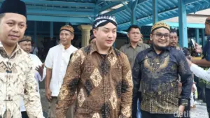 Lembaga Dewan Adat Gugat Perubahan Nama Pangeran Purbaya Menjadi Paku Buwono XIV