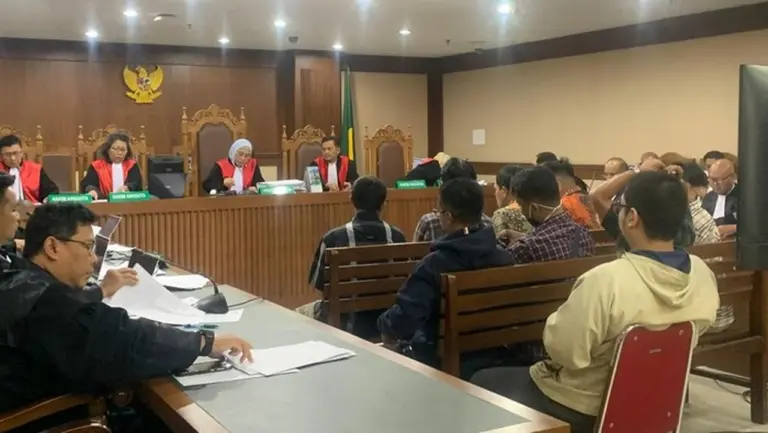 Saksi Ungkap Terdakwa Kasus Izin TKA Minta Rp 1 Miliar untuk Bereskan Perkara di KPK Saksi Ungkap Terdakwa Kasus Izin TKA Minta Rp 1 Miliar untuk Bereskan Perkara di KPK