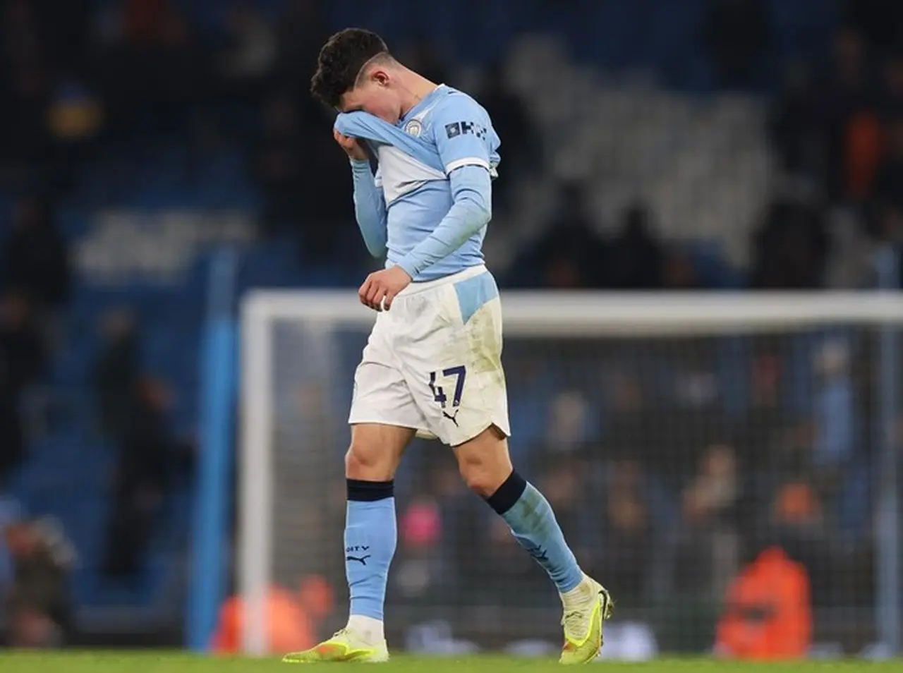 Klasemen Liga Inggris: Imbang Lawan Chelsea, Man City Tertinggal 6 Poin dari Arsenal