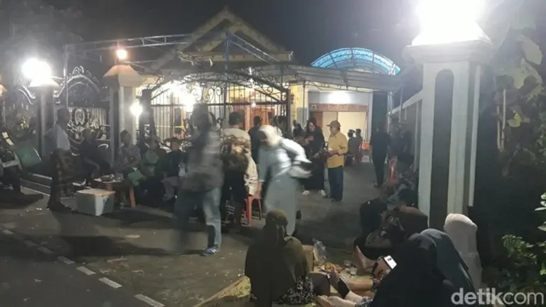 Perampokan Sadis Boyolali: Balita Tewas, Ibu Kandung Terluka Parah Perampokan Sadis Boyolali: Balita Tewas, Ibu Kandung Terluka Parah