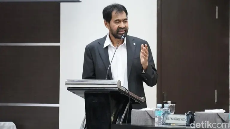 Gubernur Aceh Alihkan Status Bencana Menjadi Pemulihan Selama 90 Hari Gubernur Aceh Alihkan Status Bencana Menjadi Pemulihan Selama 90 Hari