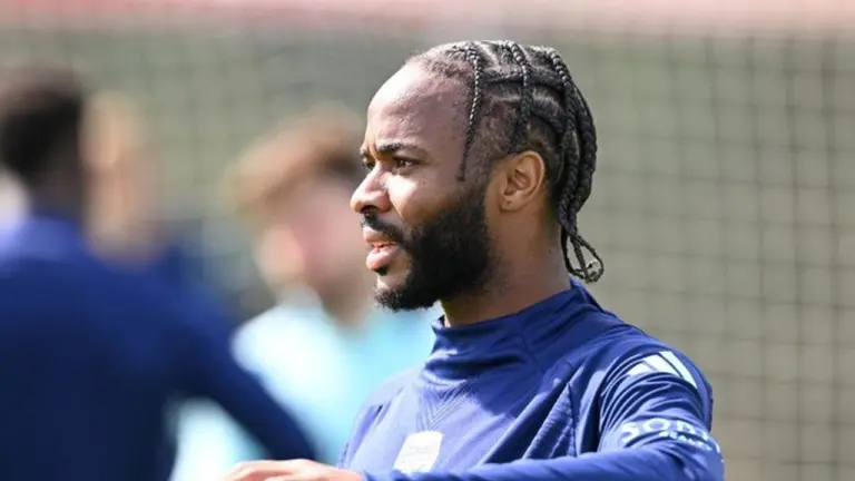 Raheem Sterling Tinggalkan Chelsea, Tujuh Klub Siap Tampung Sang Pemain Raheem Sterling Tinggalkan Chelsea, Tujuh Klub Siap Tampung Sang Pemain