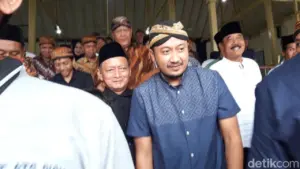 PB XIV Mangkubumi: Biarkan Proses Hukum Ganti Nama KGPH Purbaya Berjalan