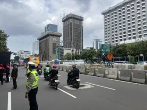 Demo Buruh di Depan Kantor PBB Jakarta Berakhir, Lalin MH Thamrin Normal Kembali