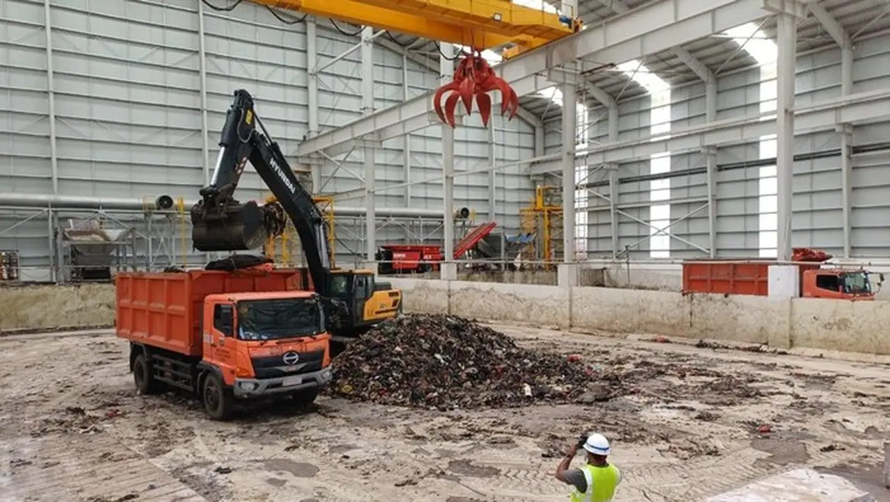 Bau Menyengat Kembali Muncul, Operasional RDF Rorotan Dihentikan Sementara Lagi Bau Menyengat Kembali Muncul, Operasional RDF Rorotan Dihentikan Sementara Lagi