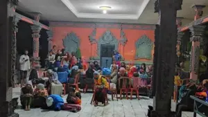 Santri di Bali Berjuang Belajar Tanpa Fasilitas Layak Pasca Banjir Bandang