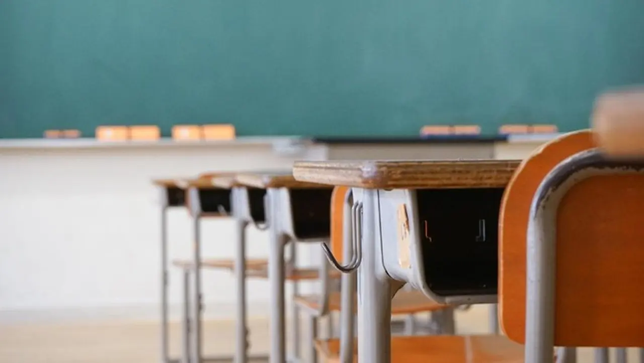 Kasus Guru SD di Tangsel Dipolisikan Orang Tua Murid Dihentikan Polisi