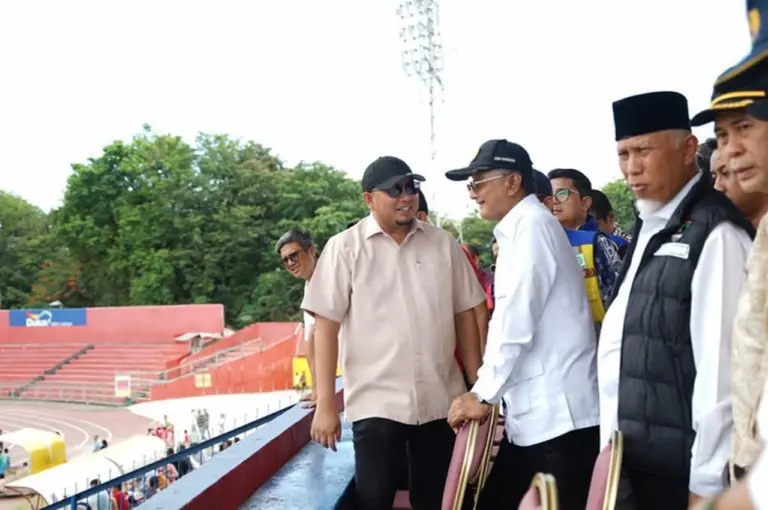 Andre Rosiade Pastikan Stadion GOR H Agus Salim Padang Direhabilitasi Total Mulai 2026 Andre Rosiade Pastikan Stadion GOR H Agus Salim Padang Direhabilitasi Total Mulai 2026