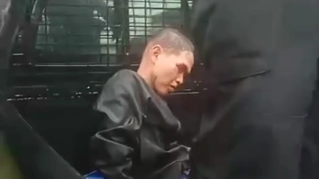 CCTV Tetangga dan DNA di Pisau Ungkap Pembunuhan Anak Politikus PKS di Cilegon CCTV Tetangga dan DNA di Pisau Ungkap Pembunuhan Anak Politikus PKS di Cilegon