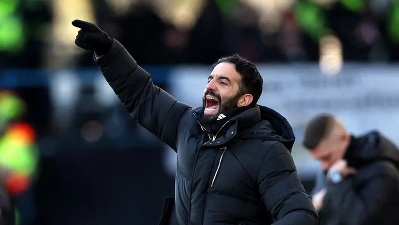 Manchester United Pecat Ruben Amorim, Bidik Performa Lebih Baik di Sisa Musim Manchester United Pecat Ruben Amorim, Bidik Performa Lebih Baik di Sisa Musim