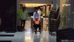 Mantan Dirut Pertamina Ditahan KPK Terkait Suap Pengadaan Katalis Senilai Rp 1,7 Miliar