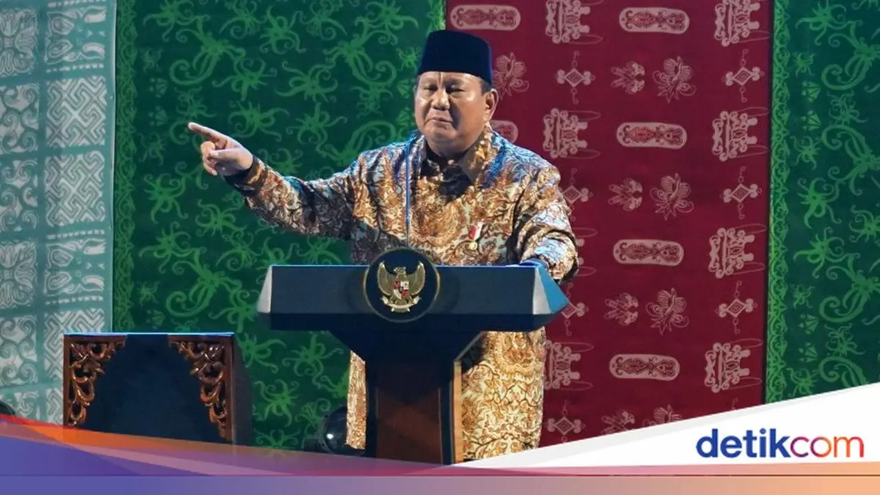 Prabowo Subianto Tanggapi Tuduhan Hidupkan Militerisme: Panggil Ahli Hukum