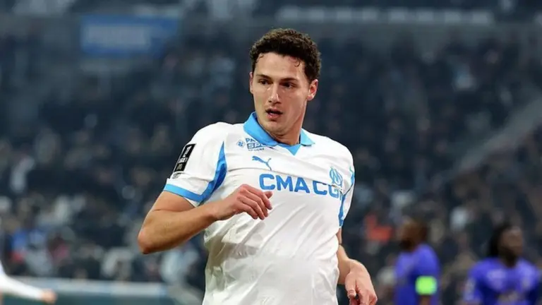 Benjamin Pavard Berpotensi Kembali ke Inter Milan, Nasibnya di Marseille Tak Pasti
