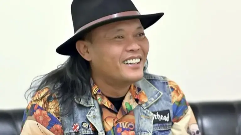 Sule Ungkap Emas Pemberian Rizky Febian untuk Bintang Hilang Misterius