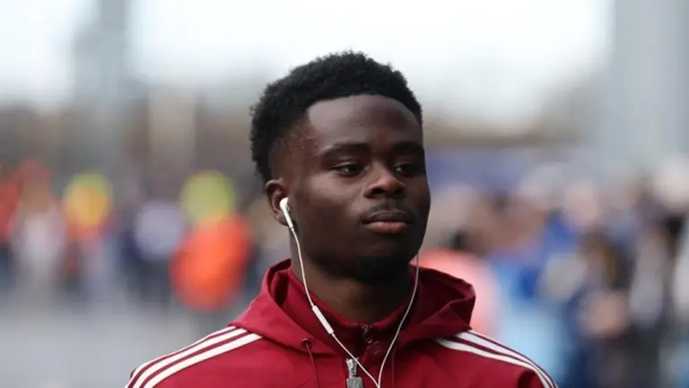 Kemenangan Arsenal di Kandang Leeds Tercoreng Kabar Cedera Bukayo Saka