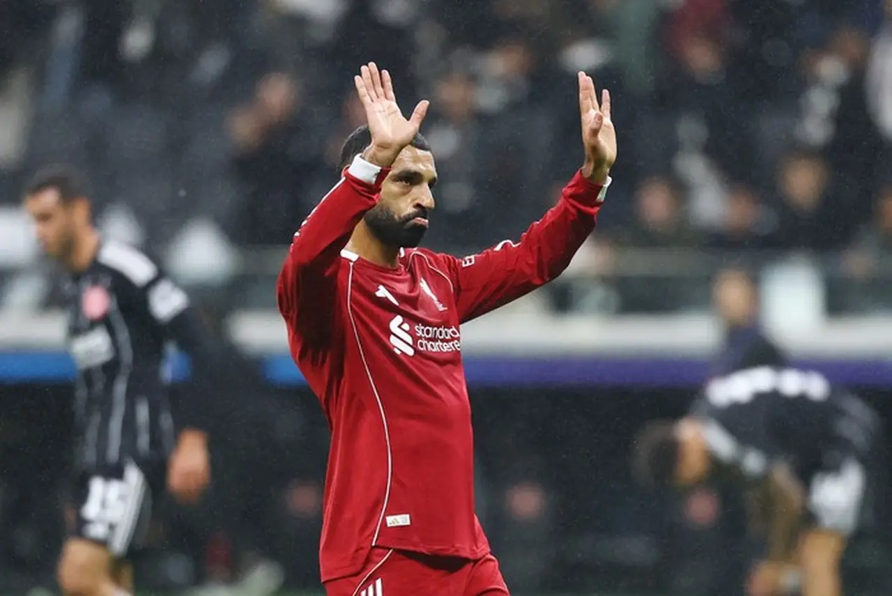 Mohamed Salah Tegaskan Fokus Penuh di Liverpool, Abaikan Tawaran Arab Saudi Mohamed Salah Tegaskan Fokus Penuh di Liverpool, Abaikan Tawaran Arab Saudi