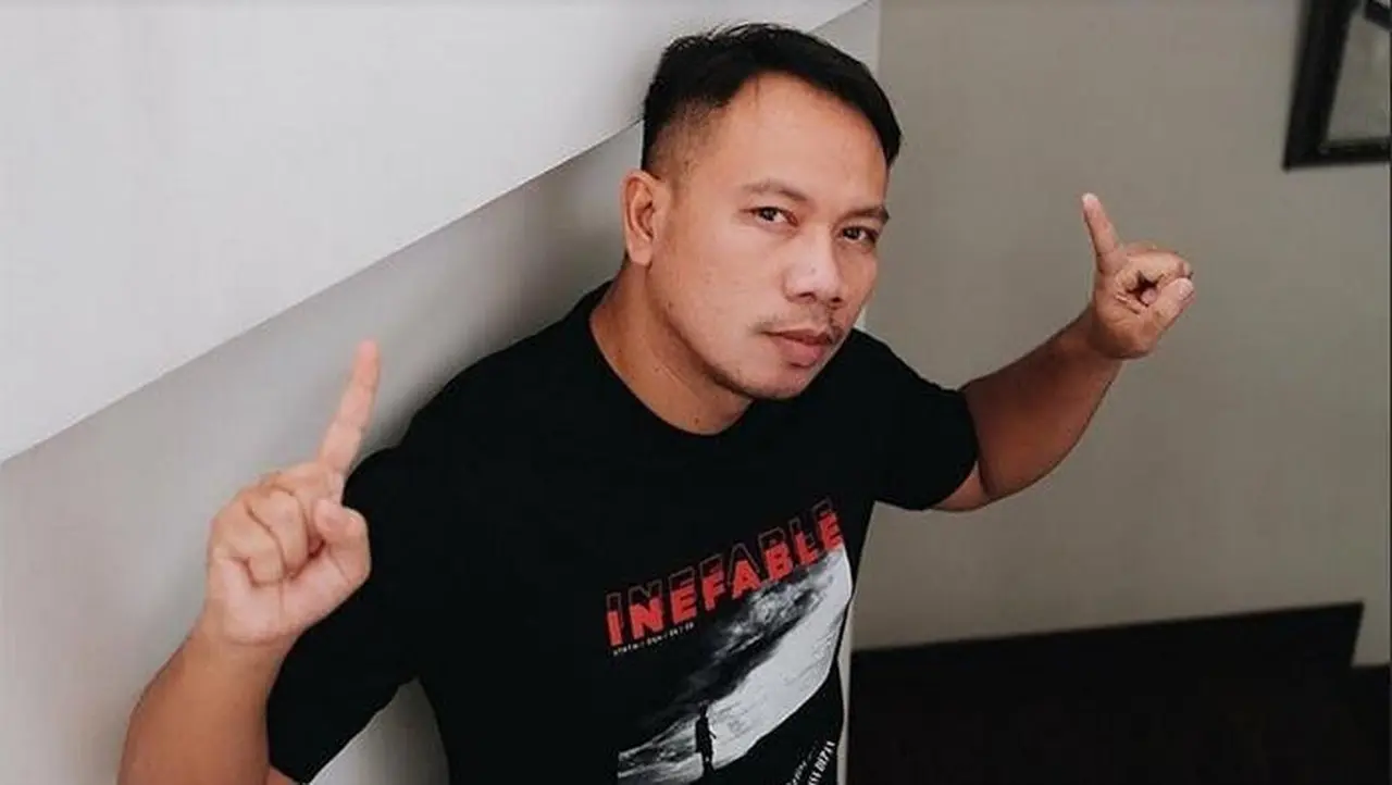 Korban Soroti Gaya Hidup Mewah Vicky Prasetyo, Rp 700 Juta Pinjaman Belum Kembali Korban Soroti Gaya Hidup Mewah Vicky Prasetyo, Rp 700 Juta Pinjaman Belum Kembali