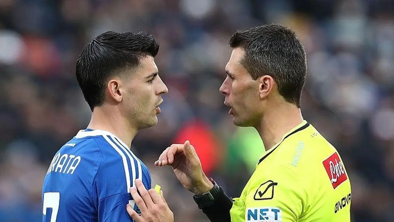 Cesc Fabregas Tegur Keras Alvaro Morata: Jangan Main Bola Jika Mudah Emosi