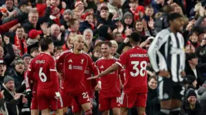 Liverpool Libas Newcastle 4-1, Ekitike Cetak Brace di Anfield