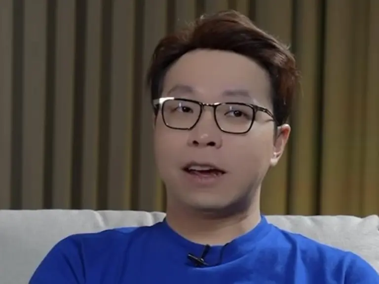 Richard Lee Tegaskan Produk Skincare Legal dan Berizin di Hadapan Penyidik Polda Metro Jaya Richard Lee Tegaskan Produk Skincare Legal dan Berizin di Hadapan Penyidik Polda Metro Jaya